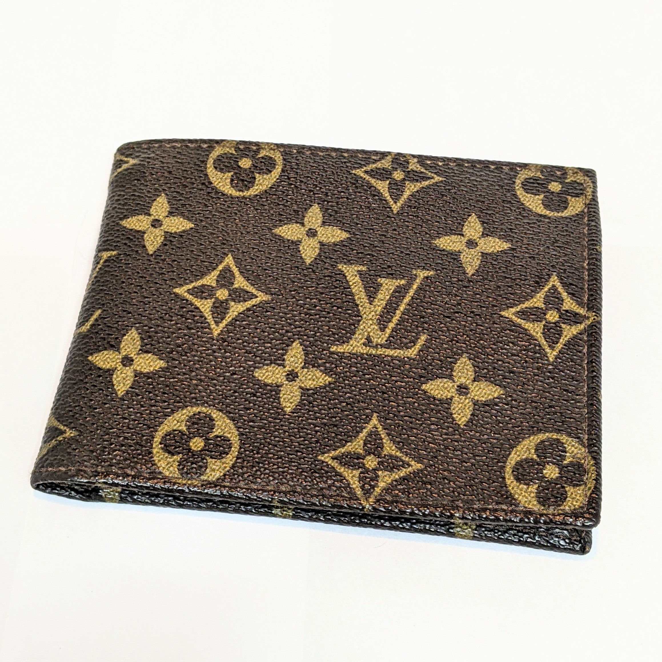 LV、LOUIS VUITTON、ヴィトン