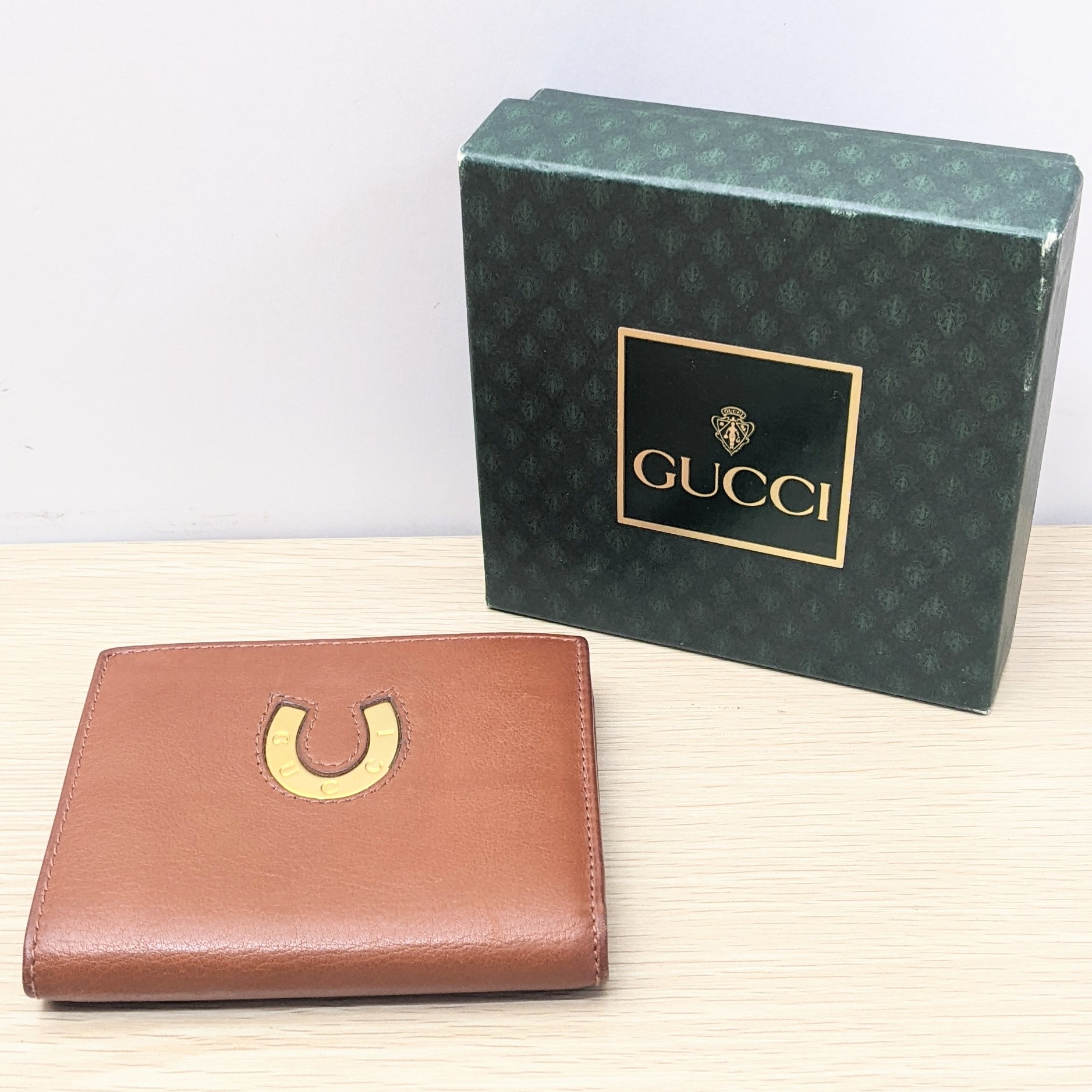 GUCCI、財布