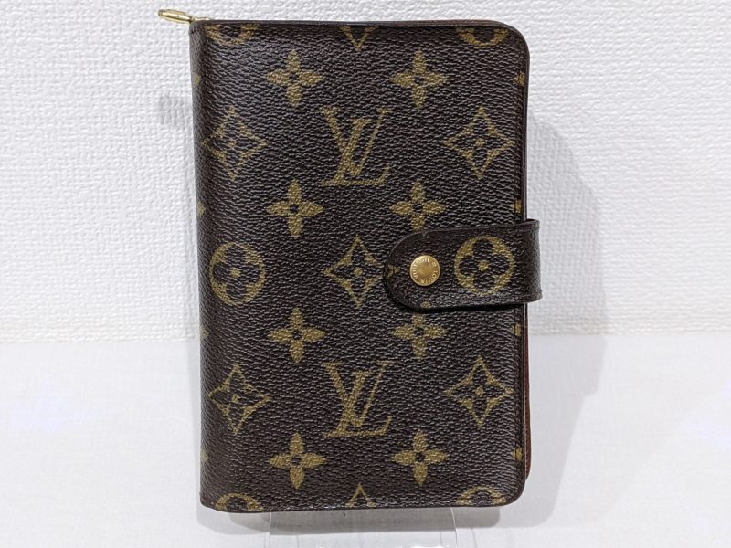 LV,ポルトパピエ ジップ,二つ折り財布