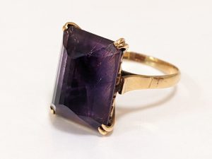 K18,18金,アメジスト,色石,カラーストーン,リング,ゴールド,アクセサリー,貴金属,ネックレス,ピアス,イヤリング,プラチナ,シルバー,イミテーション,Pt,Pm,SV